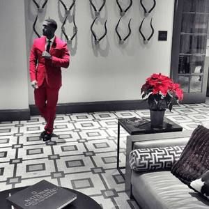 Meet your Posher, Nicholas